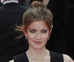 Actress Anna Wood: A Closer Look at Her Career, Life, and On-Screen Talent Actress Anna Wood