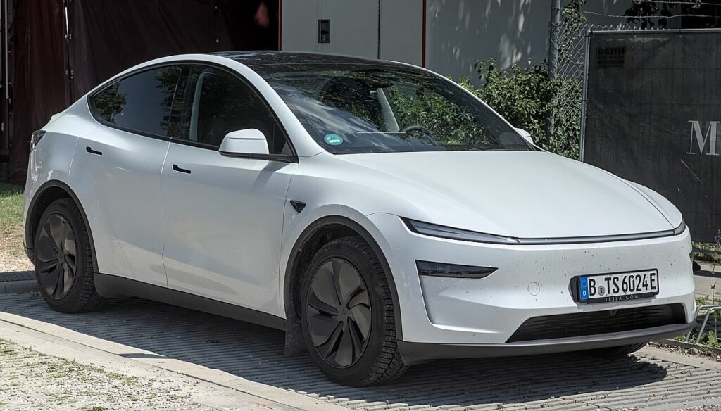 Tesla Robotaxi: How It Works, Where It’s Available, and What to Expect Tesla Robotaxi